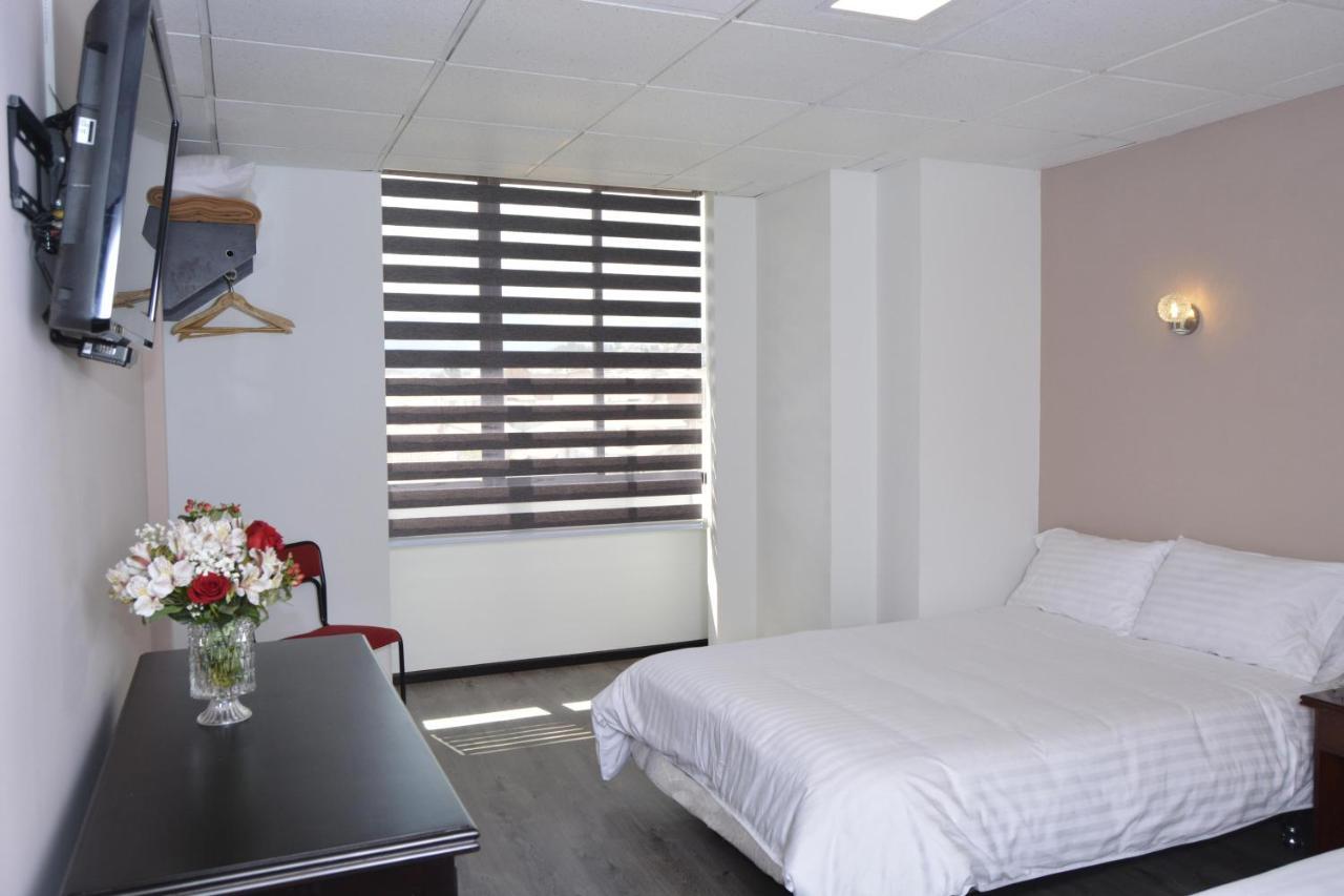 Hotel Italia Куенка Екстериор снимка
