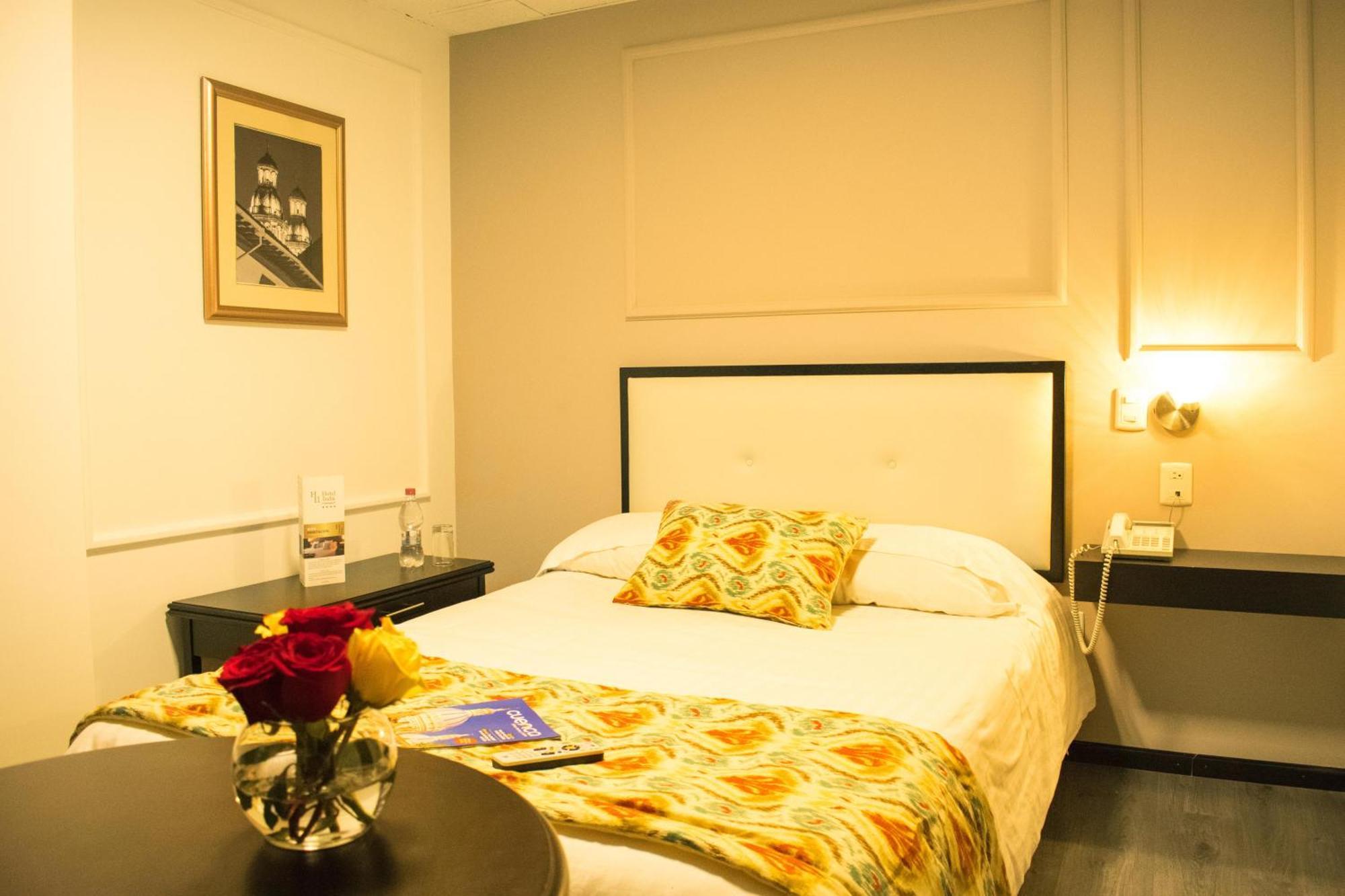 Hotel Italia Куенка Екстериор снимка